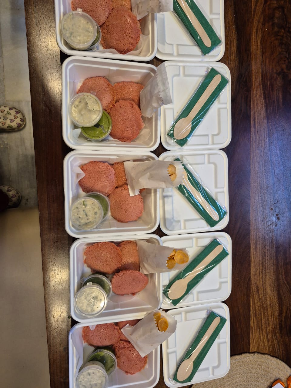 BreakBox — Freshly packed boxes ready for delivery